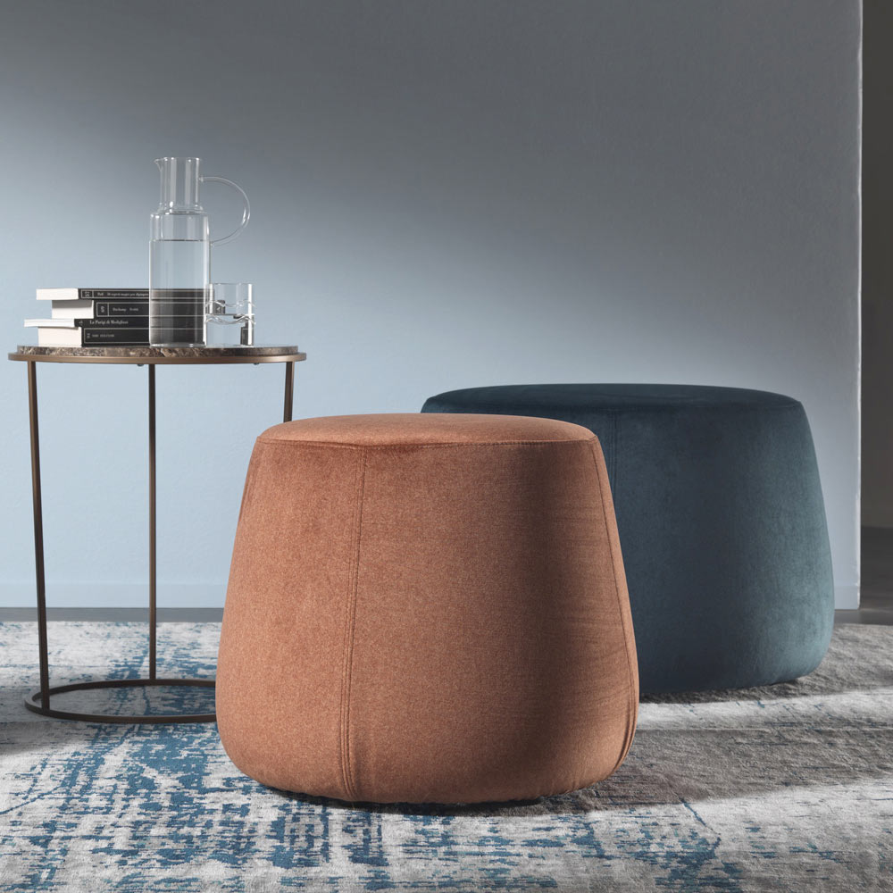 Round Pouf of Soft and Modern Design for Living Room in Velvet