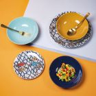 18 Porcelain and Stoneware Plates with Colored Fish Decorations - Morgen Viadurini