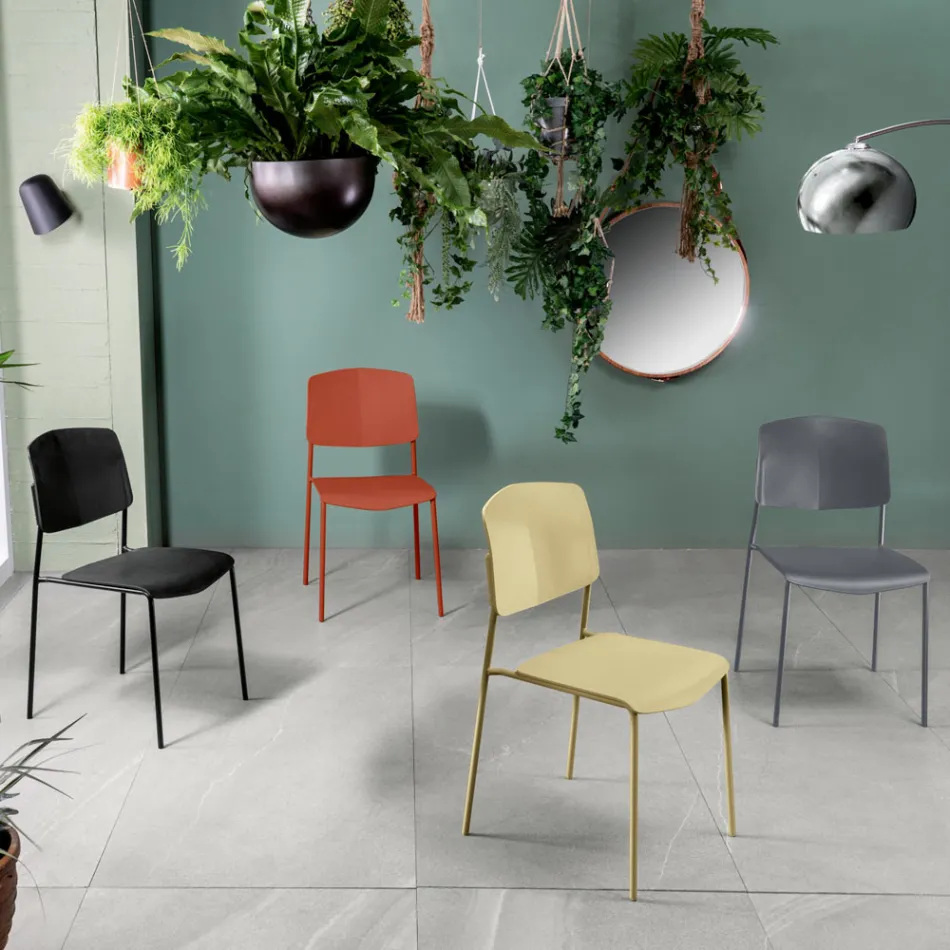 4 Chairs Made with Polypropylene Seat of Different Finishes and Metal - Daiquiri Viadurini