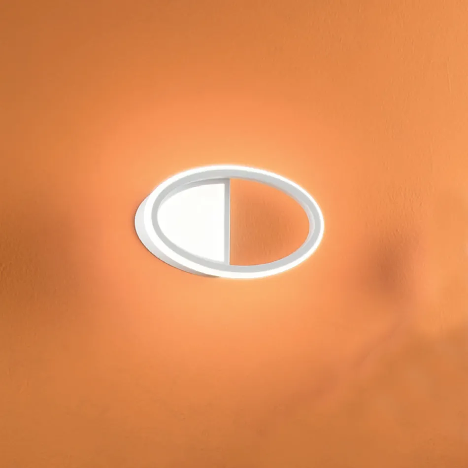 LED Wall Lamp with White or Gold Metal Structure - Raissa Viadurini