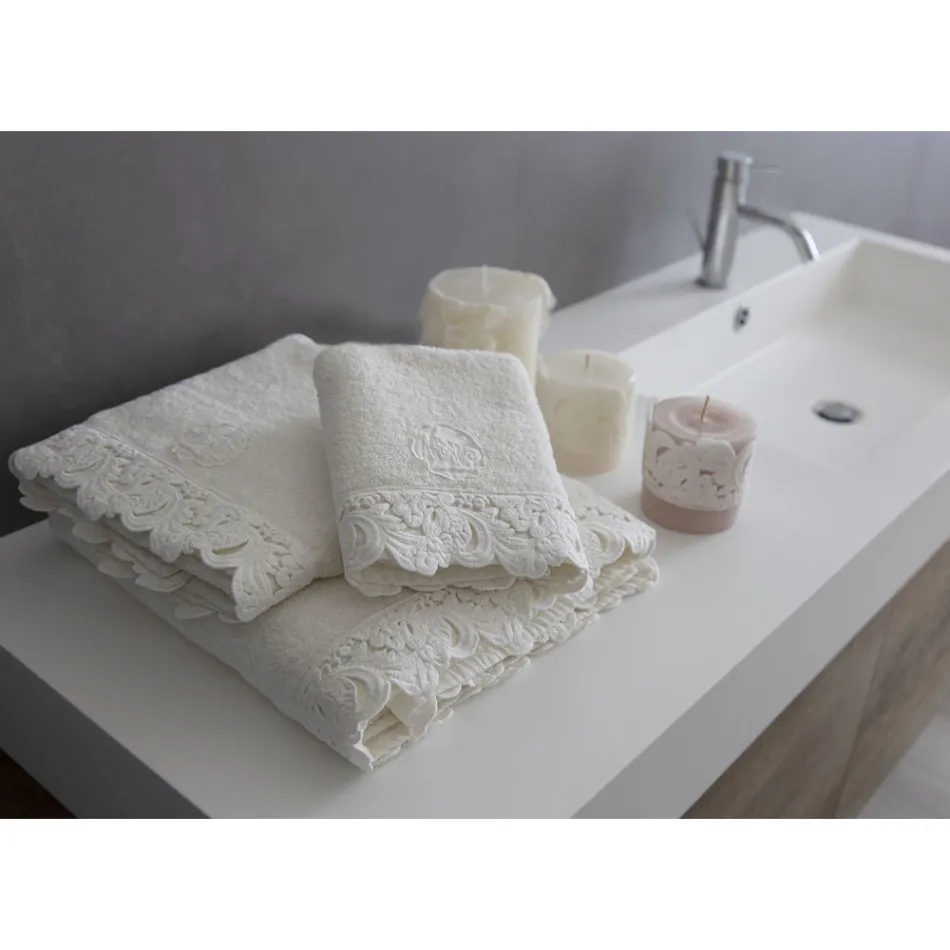 Armonia Cotton and Lace Face Towels, Guest Towels and Bath Towels - Frollo Viadurini