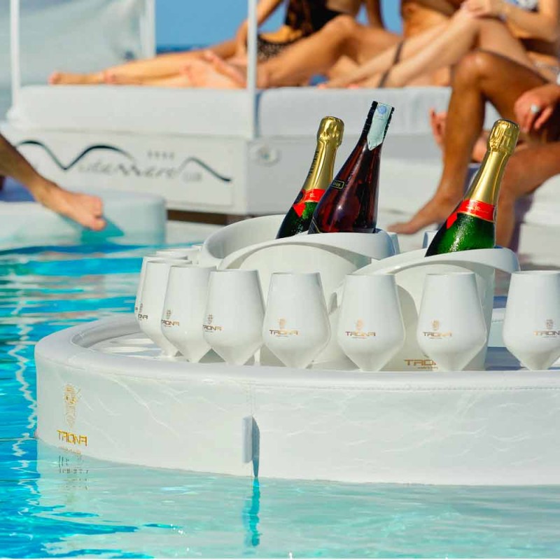 White floating pool bar, modern design, made in Italy by Trona
