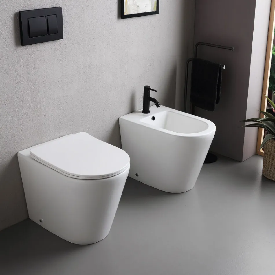 Salice Floor-Mounted Single-Hole Bidet in White Ceramic with an Elegant Modern Design Viadurini