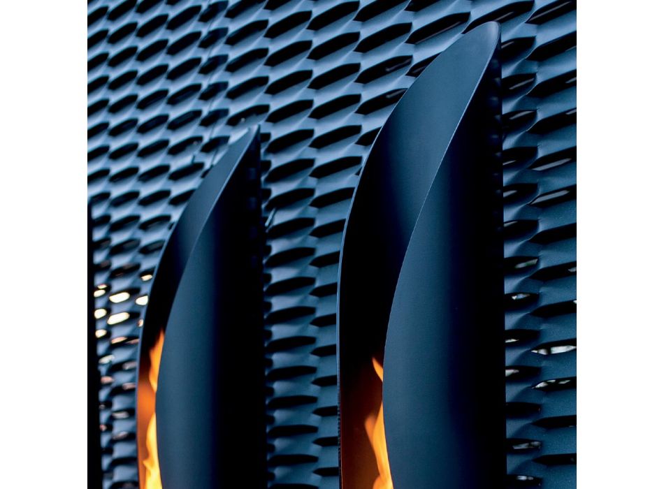 Wall Bio-fireplace of Tubular and Modern Design in Black Steel - Jackson Viadurini