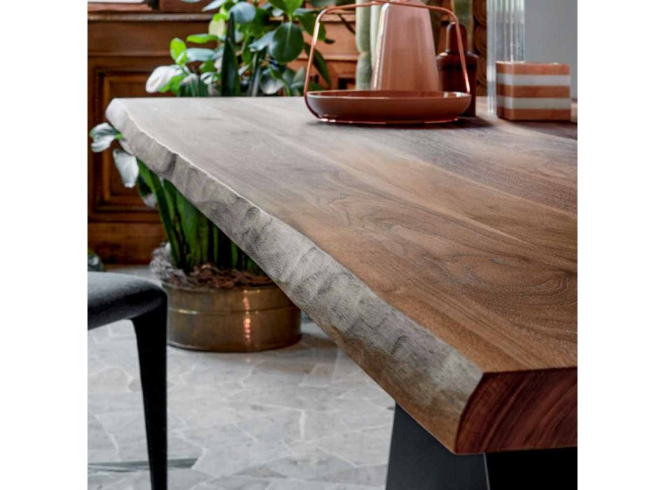 Bonaldo Ax design table in wood with natural edges made in Italy