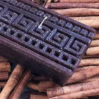 Artisan Rectangular Cinnamon Scented Candle Made in Italy - Alissa Viadurini