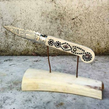 Antique Handcrafted Love Knife in Horn and Steel Made in Italy - Amour