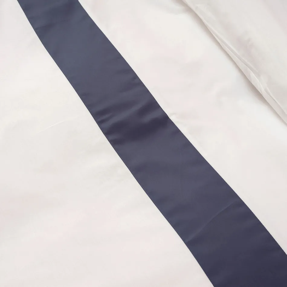 Complete Single and a Half Duvet Cover in 100% Cotton and 10% Cotton Satin - Detail Viadurini