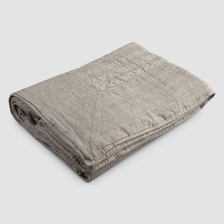 Elegant Double Bedspread in Linen with Sphere Embroidery and Frame - Asolar Viadurini