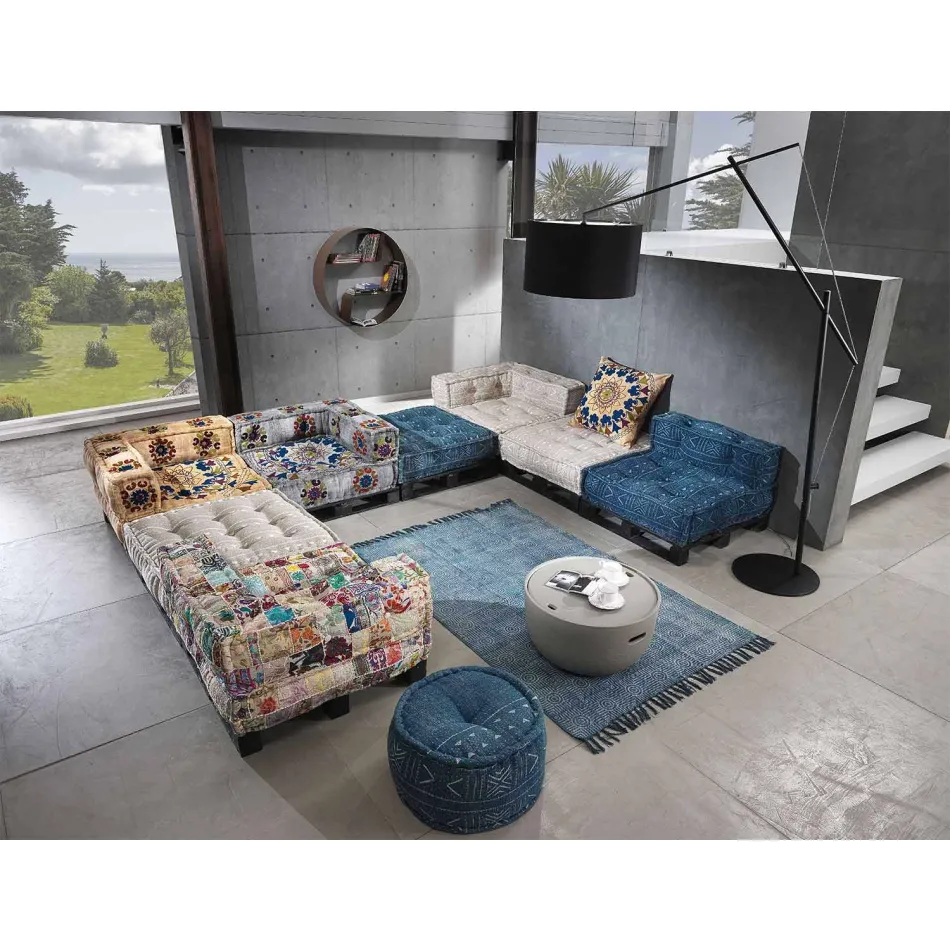 Padded Two-Seater Ethnic Sofa in Patchwork Fabric and Wood - Fiber Viadurini