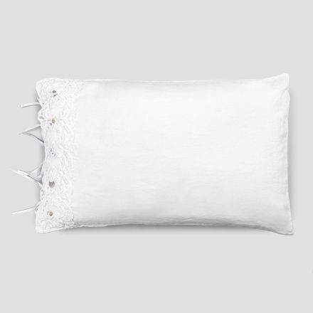 Linen Pillowcase with White Lace for Luxury Design Bed Made in Italy - Kiss Viadurini