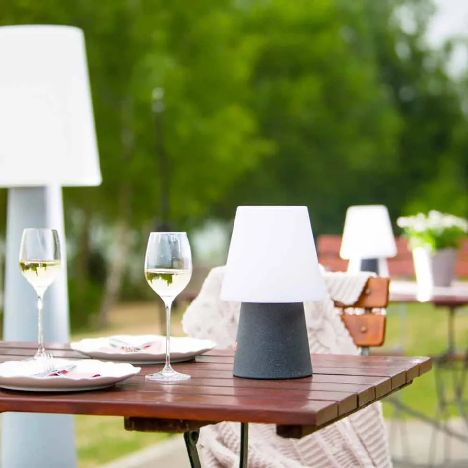 Rechargeable LED Lamp in Colored Plastic for Indoor or Outdoor - Fungostar Viadurini