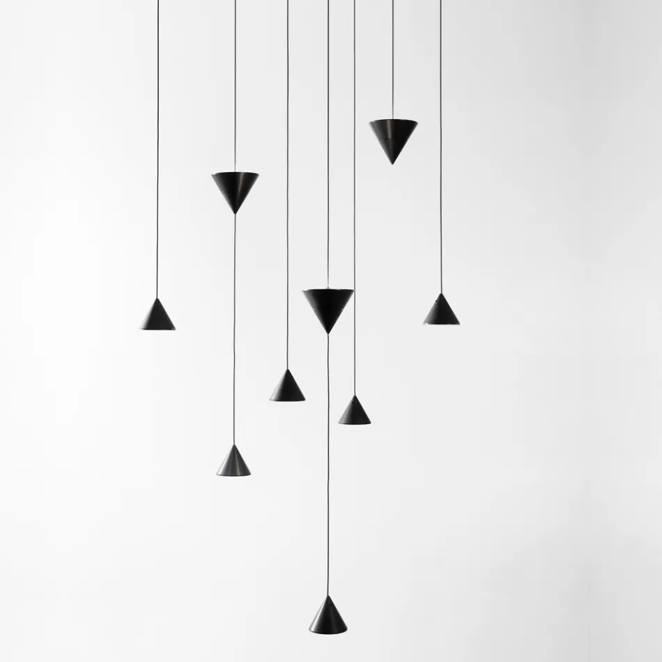 Design Suspension Lamp 5 or 7 Lights Black Aluminum Wire - Mercado Viadurini