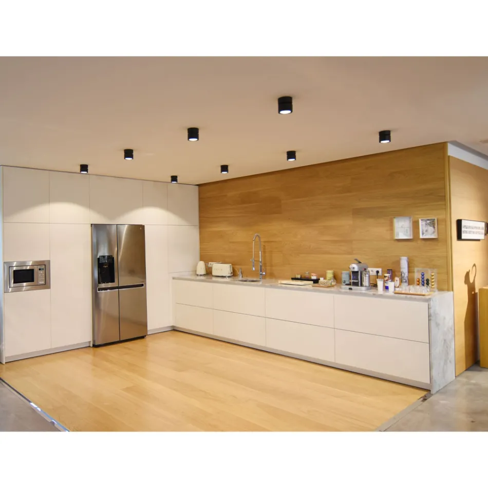 14W Led Wall Lamp for Indoor in White or Black Aluminum - China Viadurini