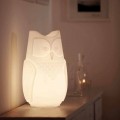 Colored owl-shaped table lamp Slide Bubo, made 100 % in Italy