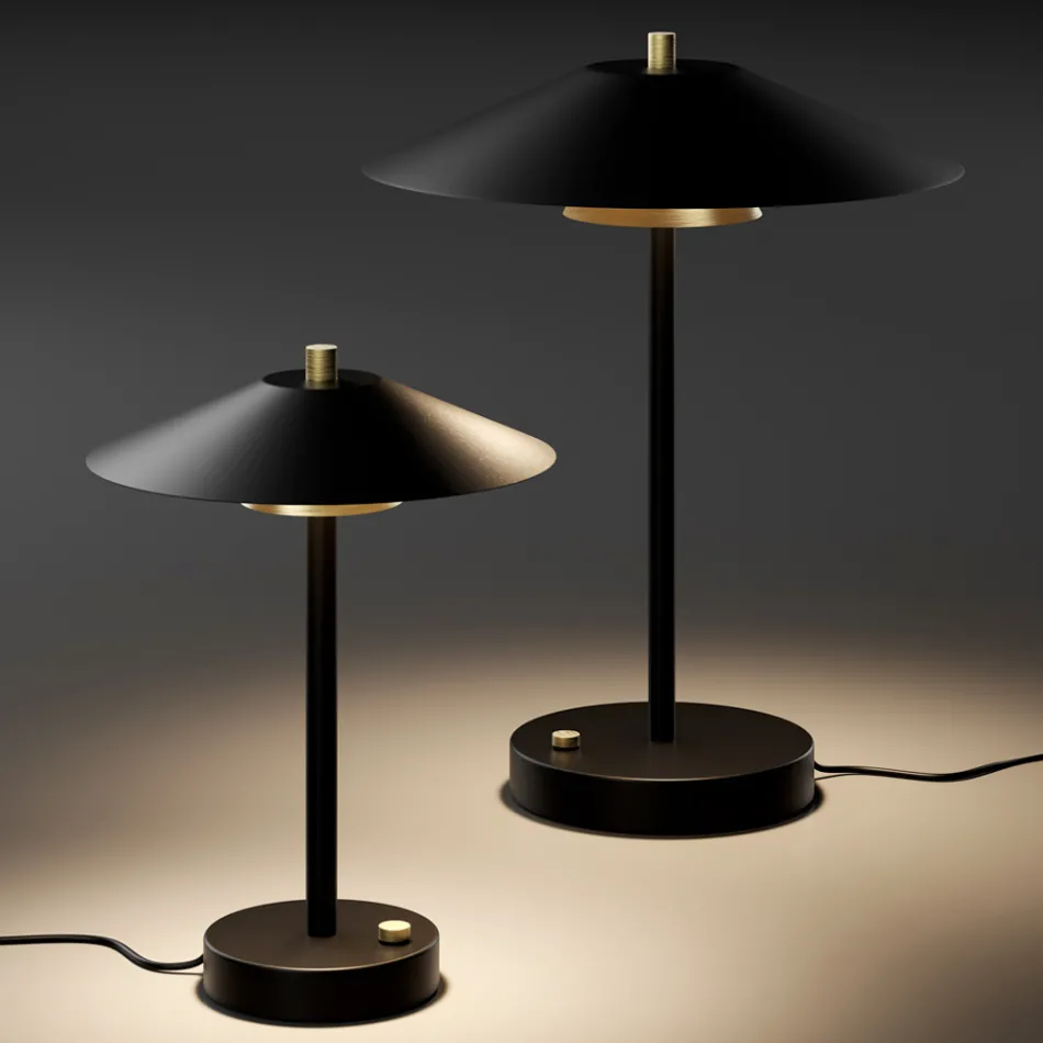 Mira Metal Table Lamp with Various Finishes Made in Italy Viadurini