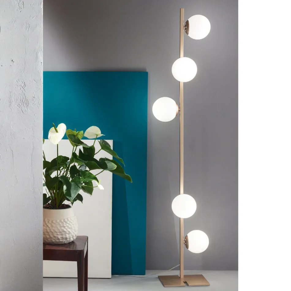 Modern Floor Lamp in Black or Gold Metal and Blown Glass - Birga Viadurini