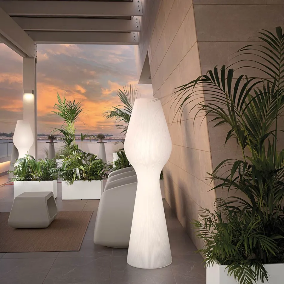 Reyes Outdoor Floor Lamp in Polyethylene with LED Light Made in Italy Viadurini