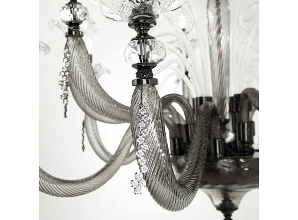 Classic Chandelier 8 Lights Blown Glass Floral Details - Bluminda