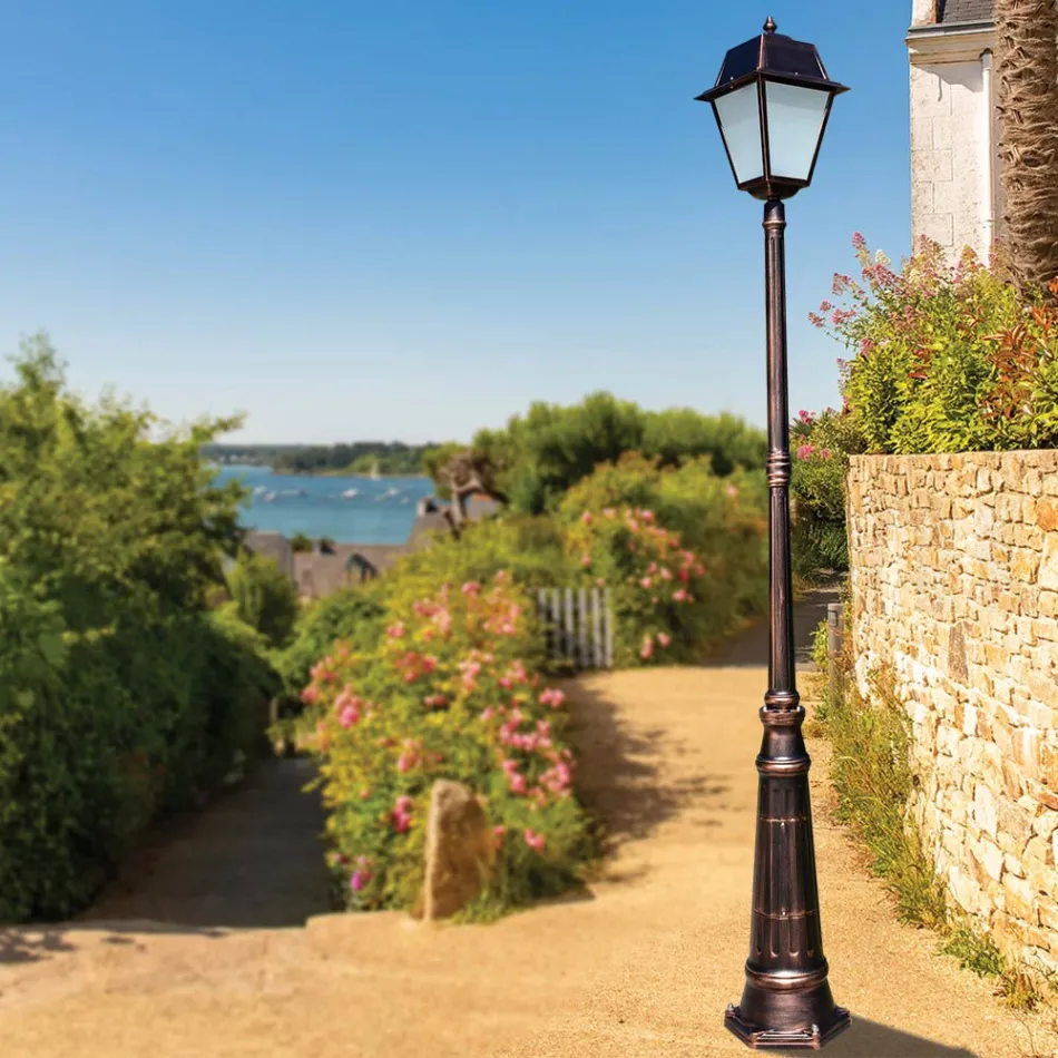 Vintage Style Garden Lamp in Aluminum and Glass Made in Italy - Doroty Viadurini