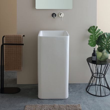 Freestanding Square Ceramic Washbasin with a Modern Design - Papavero Viadurini