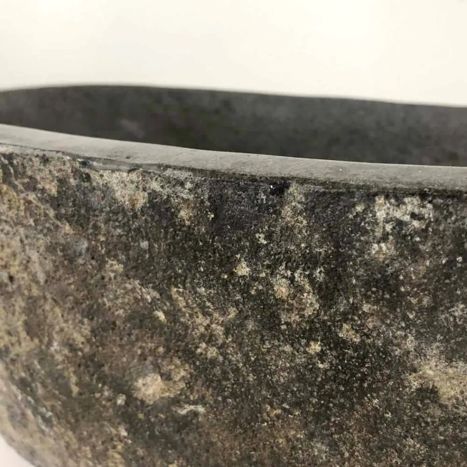 Countertop washbasin in Akta river stone, unique piece Viadurini