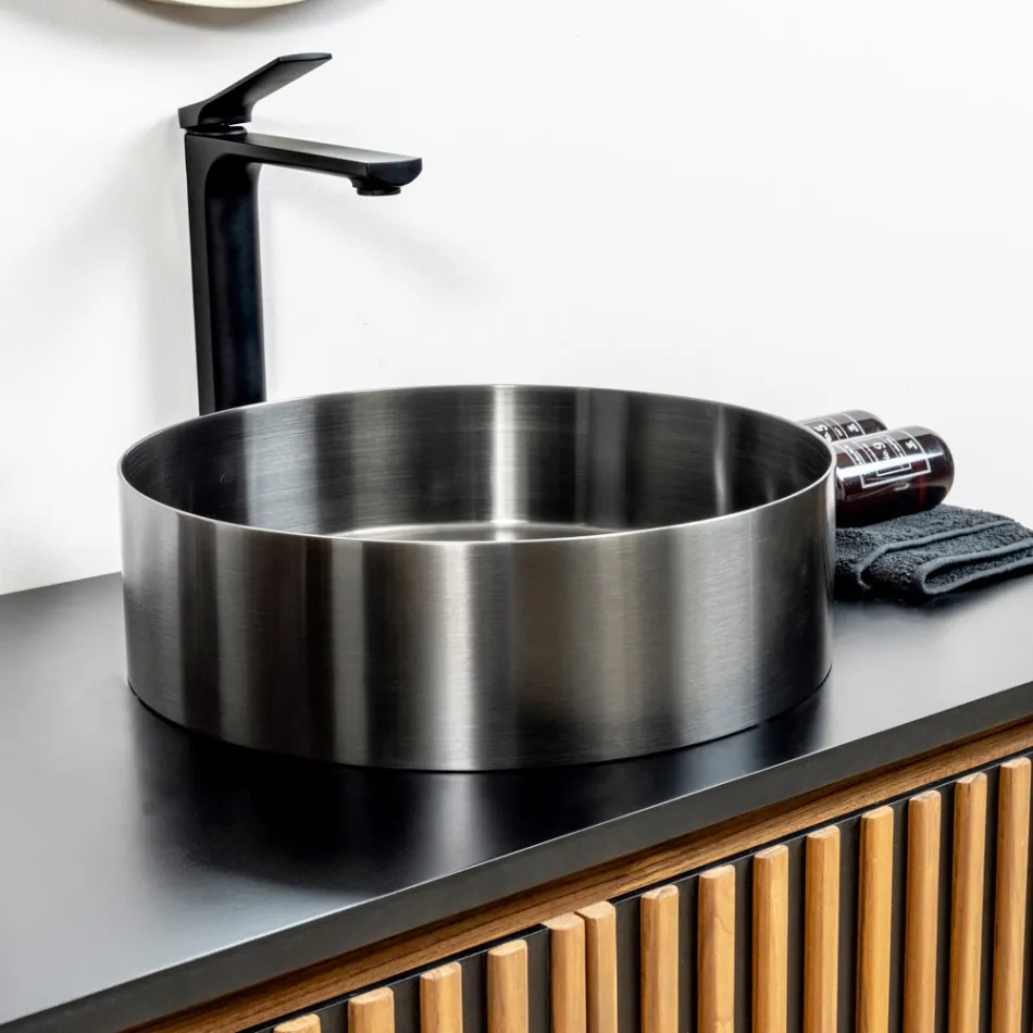 Round countertop washbasin in stainless steel in different finishes - Fiordaliso Viadurini