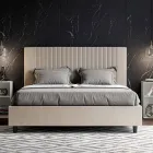 160x200 cm Bed with Headboard Decorated with Vertical Lines Made in Italy - Pattini Viadurini