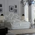 Double Bed with Solid Iron Headboard Made in Italy - Nebbia
