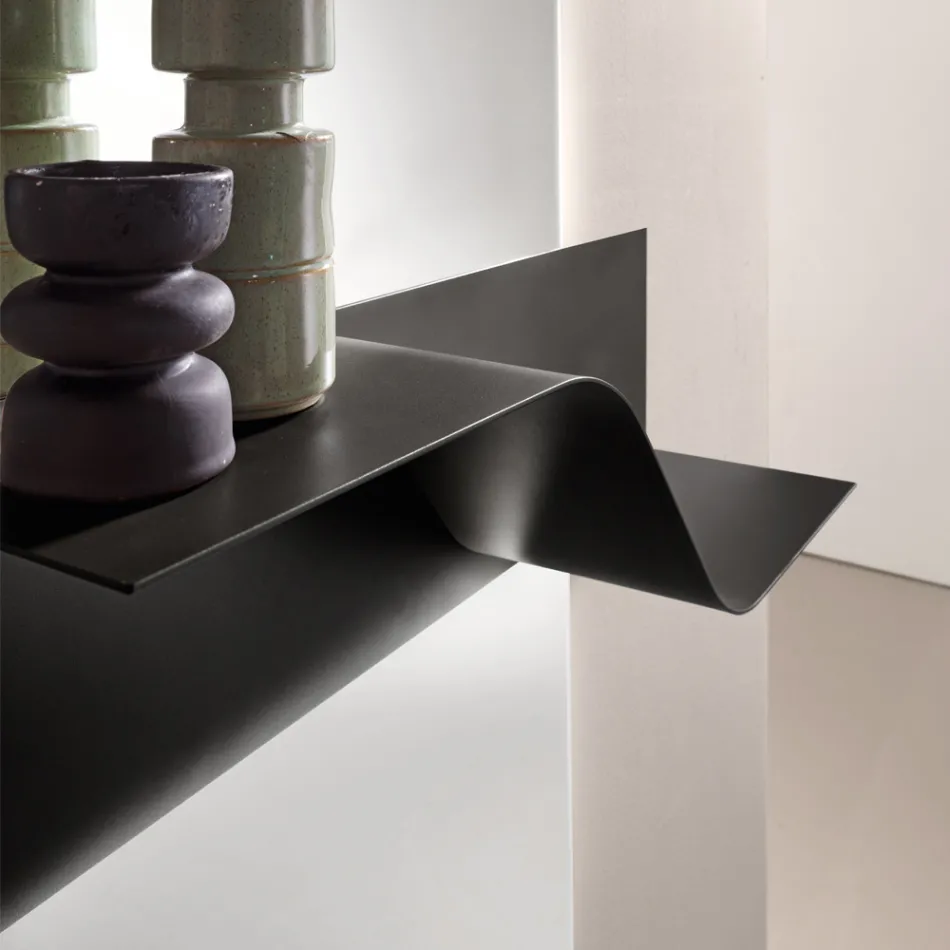 Nimea Wavy Metal Wall Shelf in Three Color Finishes Viadurini
