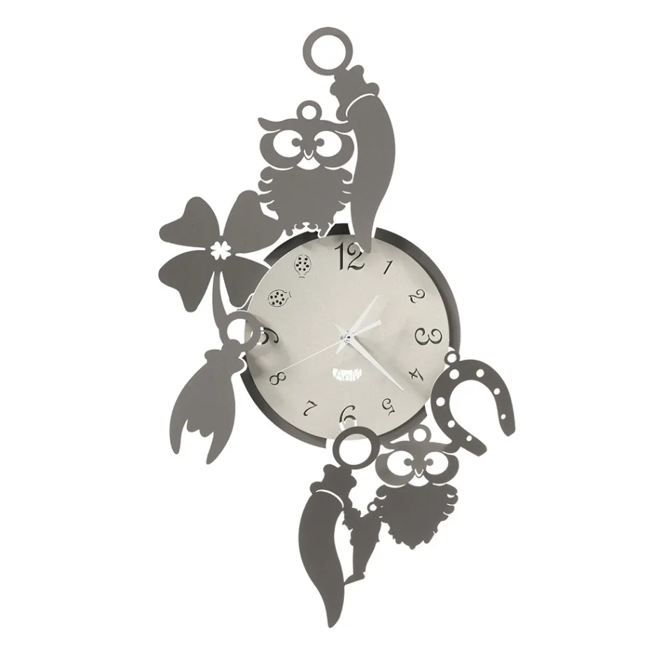 Round Design Iron Wall Clock with Fortuna Decorations - Tibio Viadurini