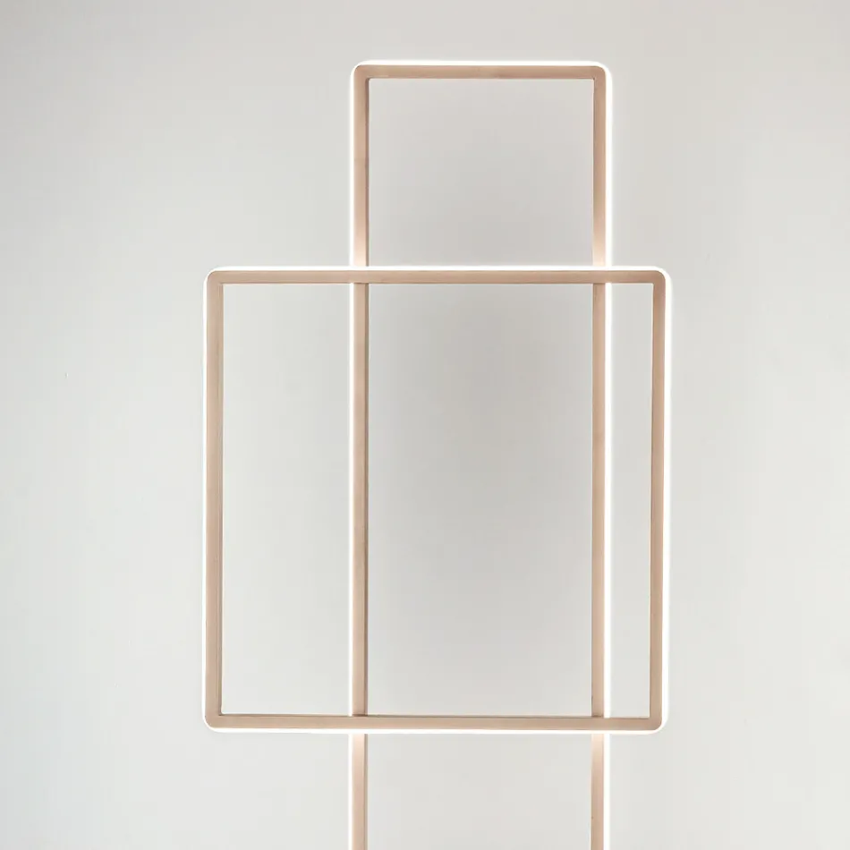 Design LED floor lamp in Gold or Silver Painted Metal - Formal Viadurini