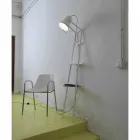 Living Room Floor Lamp in White or Matt Black Metal with Shelves - Butler Viadurini