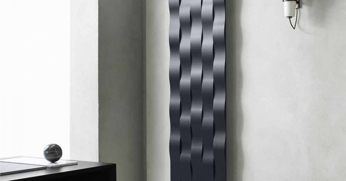 Modern Vertical Wall Radiator in Steel