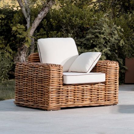 Outdoor Armchair in Natural Rattan with Cushions Included - Keira Viadurini