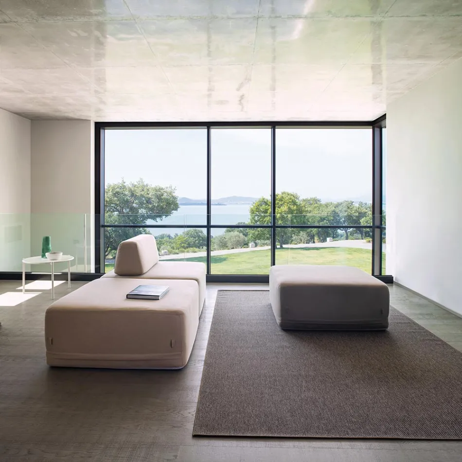 Square Living Room Armchair Upholstered in Fabric Made in Italy - Lilium Viadurini