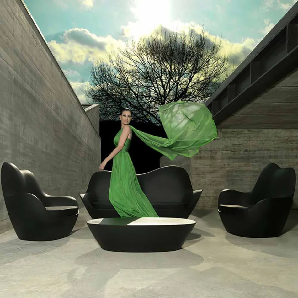 Polyethylene armchair for outdoor Sabinas by Vondom, modern design Viadurini