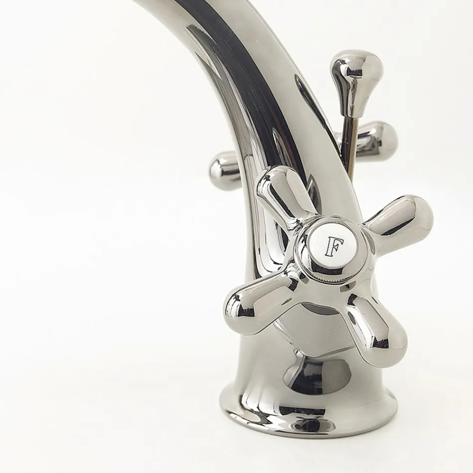 Single Hole Bathroom Sink Tap in Brass with Classic Style Drain - Ercolina Viadurini