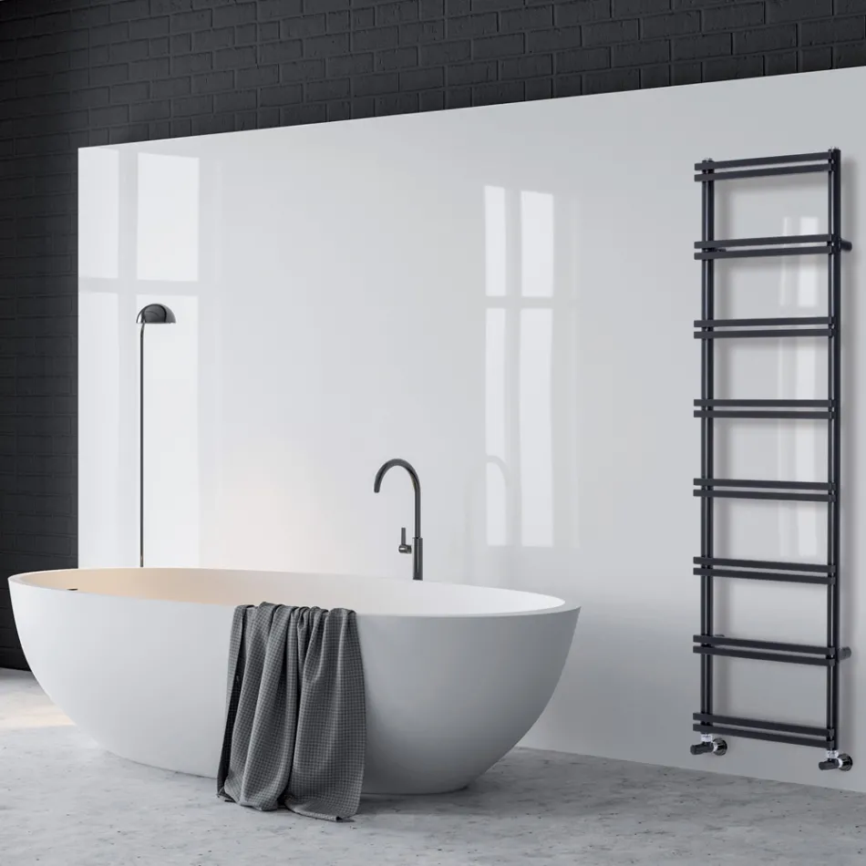 Mixed Towel Warmer with Vertical Manifolds Made in Italy - Ginger Viadurini