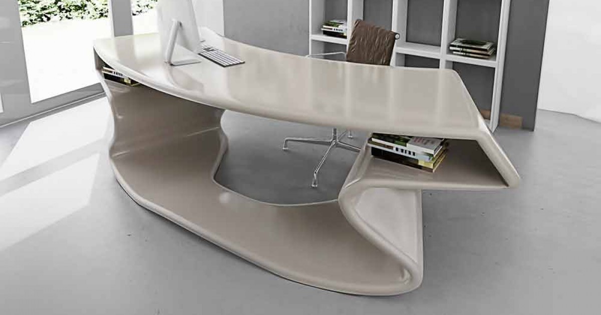 Modern office desk made in Italy, Tignale