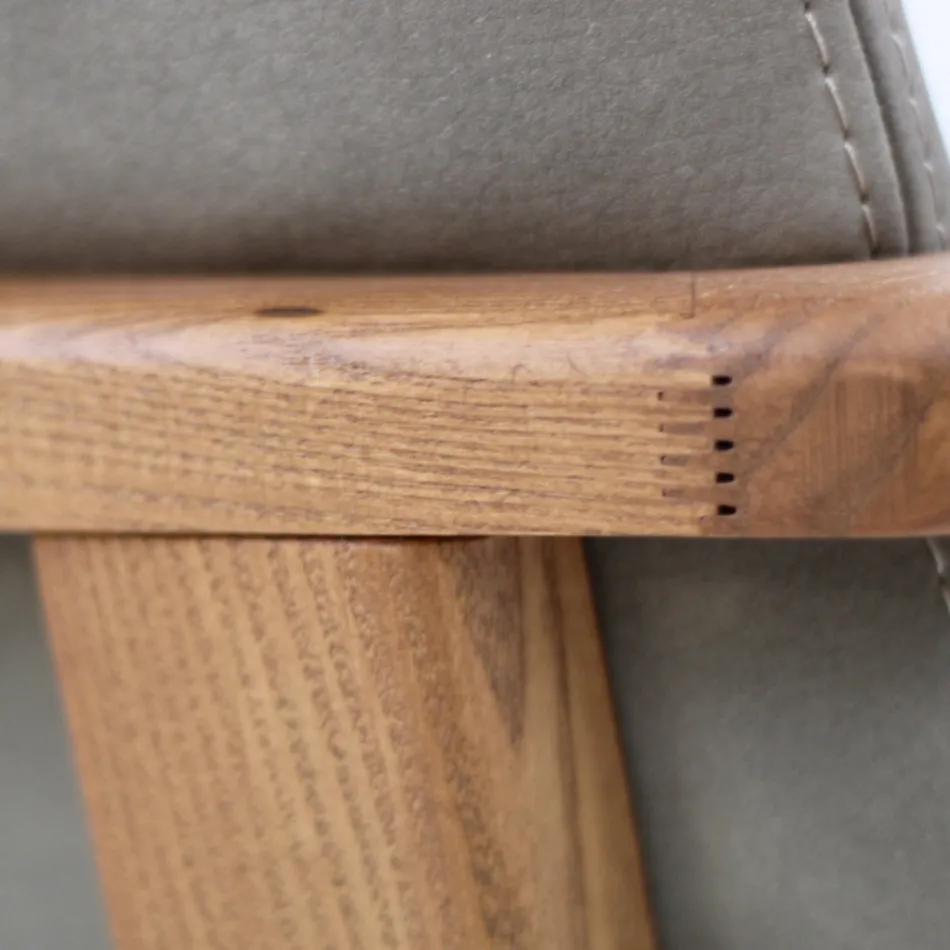 Dining Chair with Armrests in Ash Wood Made in Italy - Betsy Viadurini