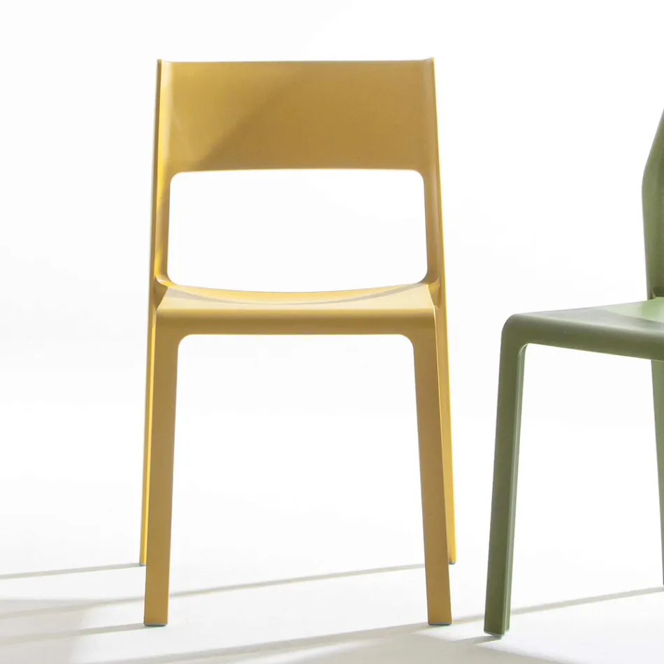 Stackable Dining Room Chair in Colored Polypropylene, 4 Pieces - Abelia Viadurini