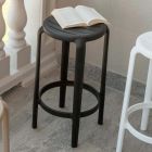Stool in Polypropylene Reinforced with Fiberglass in Different Colors - Neev Viadurini