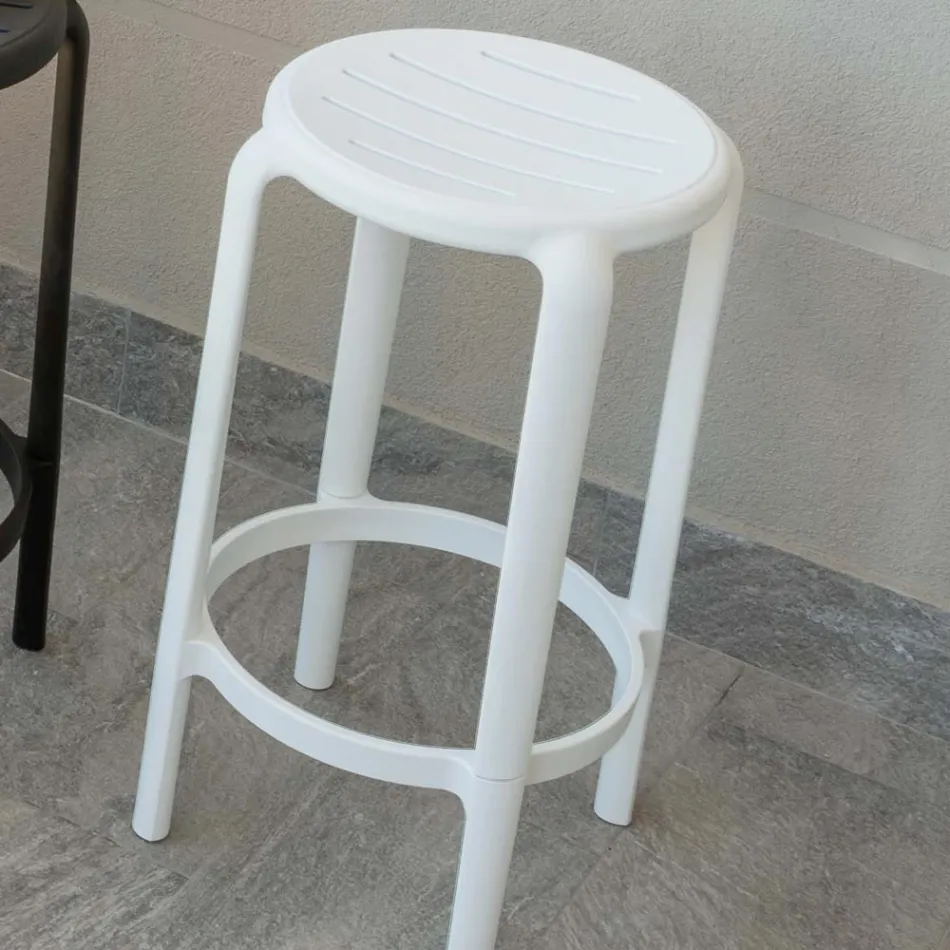 Stool in Polypropylene Reinforced with Fiberglass in Different Colors - Neev Viadurini