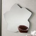 Leaf-Shaped Mirror in Two Sizes and Colors Made in Italy - Levian