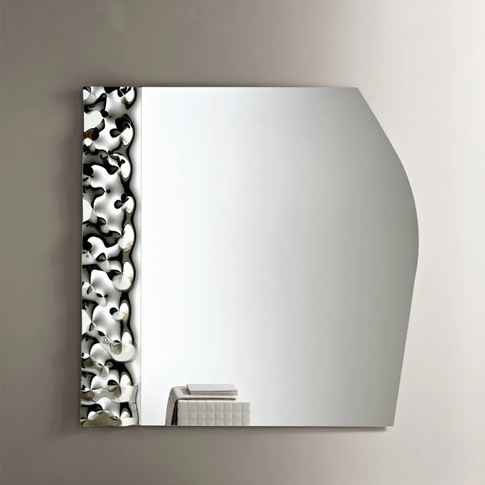Mirror with a Wavy Glass Insert in Three Sizes Made in Italy - Velis Viadurini