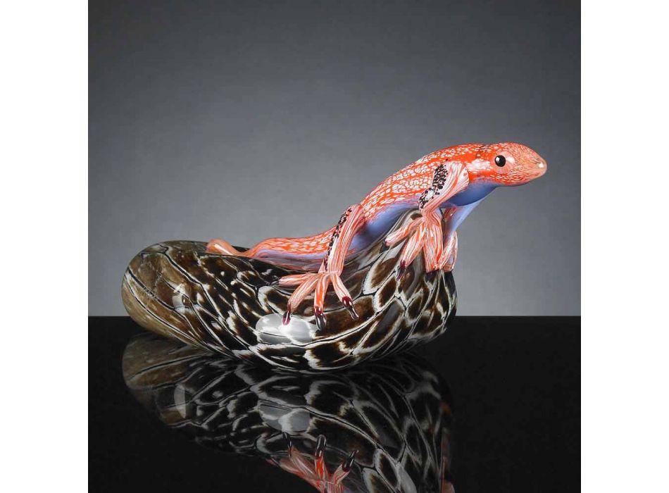 Figurine in the Shape of a Lizard on a Stone in Colored Glass Made in Italy - Certola Viadurini