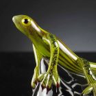 Figurine in the Shape of a Lizard on a Stone in Colored Glass Made in Italy - Certola Viadurini