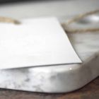 Cutting board in Carrarra White Marble of Made in Italy Design - Masha Viadurini