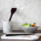Cutting board in Carrarra White Marble of Made in Italy Design - Masha Viadurini